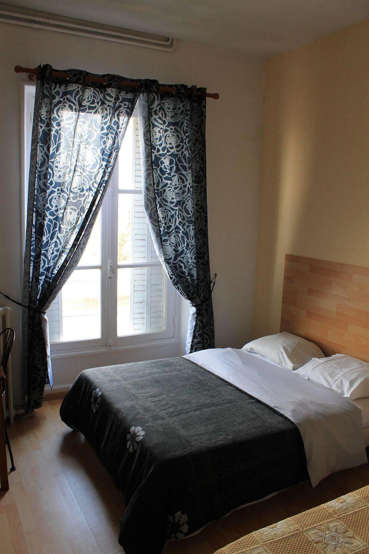 Hotel Le Pavillon Blois Exterior foto